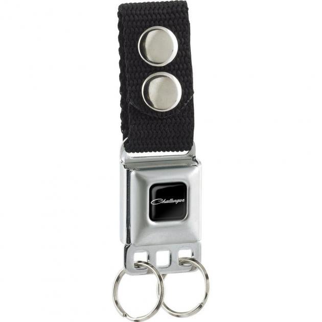 Keychain - CHALLENGER Script Black/Silver