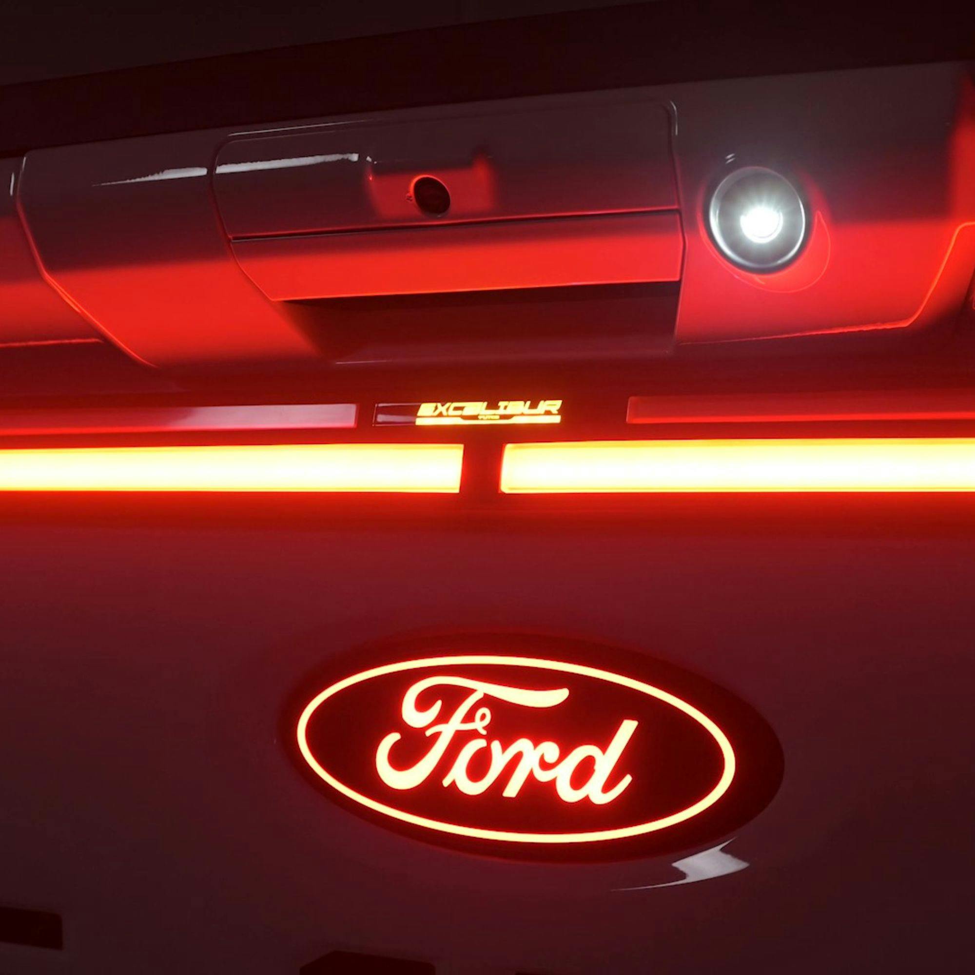 Putco 92060-39 Tailgate Light Bar